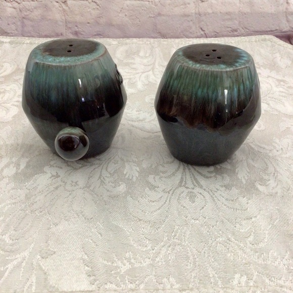 Vintage Ceramic Blue and Brown Drip Glaze Handled Salt and Pepper Shaker Set - Picture 2 of 7